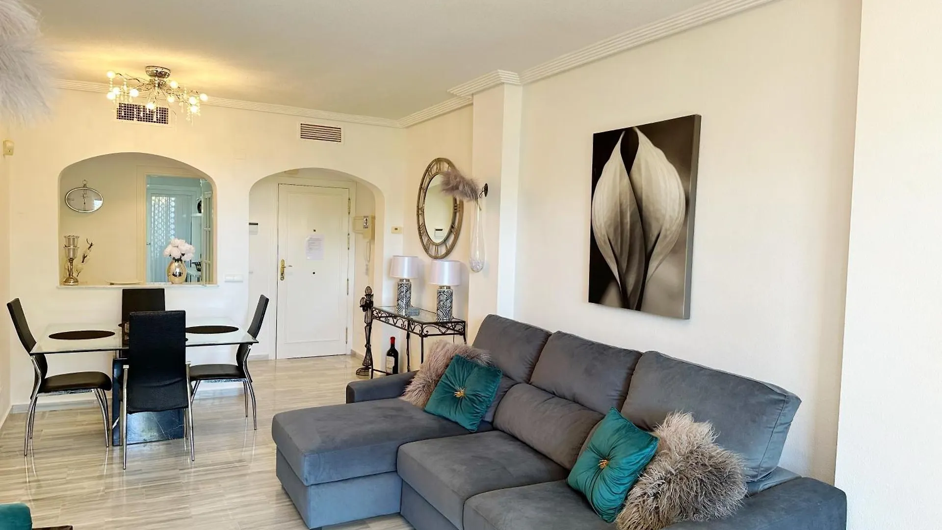 Los Arqueros Golf Apartments Benahavís İspanya