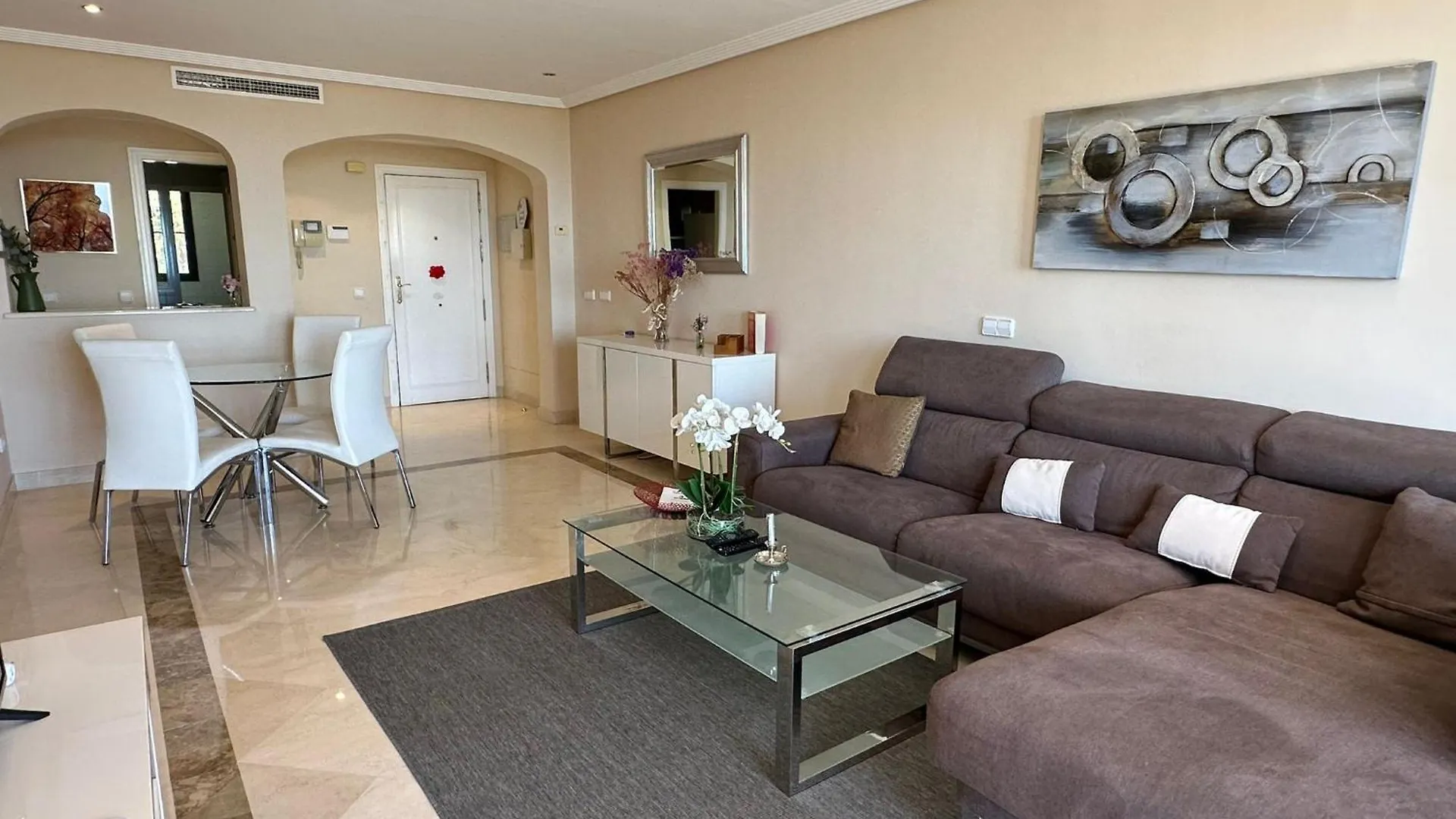 Los Arqueros Golf Apartments Benahavís İspanya