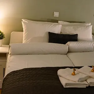 https://la-bella.inbudapesthotels.com