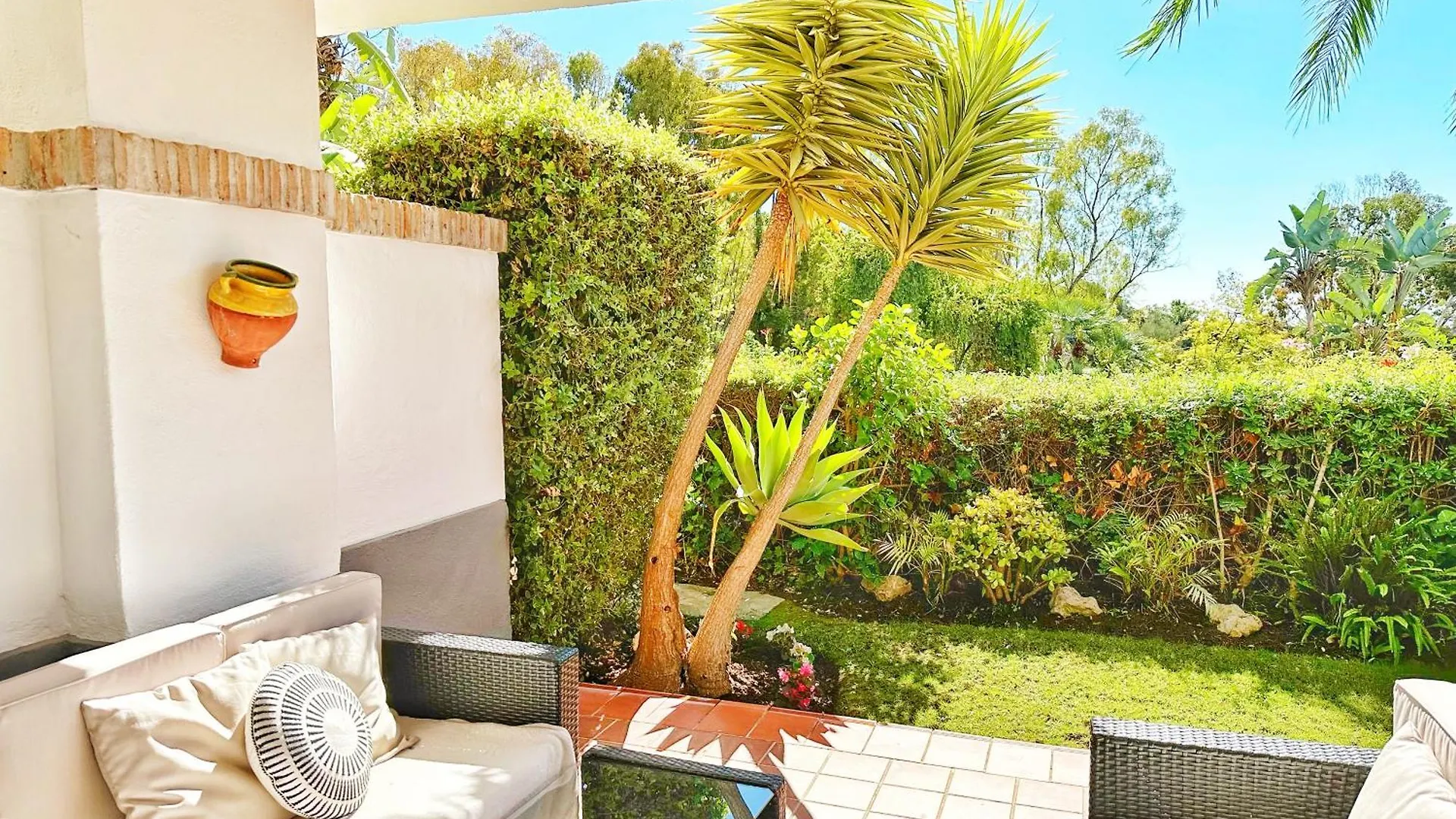 Los Arqueros Golf Apartments Benahavis Spain